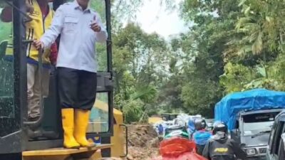 Badan Jalan Nasional Sumut Bukittinggi-Medan Tertimbun Tanah Longsor Sudah Bisa Dilalui 