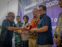 Bukti Nyata Kepedulian Tangani Bencana Hidrometeorologi di Sumbar, PT Semen Padang Raih Medal of Honor dari JPS
