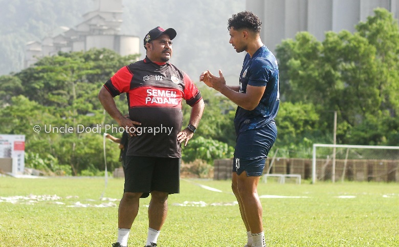 Hadapi Persib, Caoch Imran Siapkan Strategi untuk Raih Kemenangan