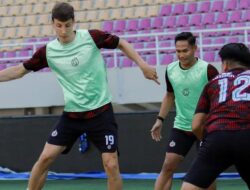 Besok Semen Padang Bertemu Persis, Berburu Poin Penting
