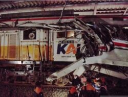 Korban Meninggal Dunia Akibat Kecelakaan Kereta Api di Bekasi Timur Jadi 16 Orang