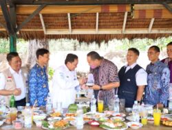 Direktur Maritim BMKG Tinjau Kesiapan HF Radar di Pantai Taman Anas Malik Pariaman