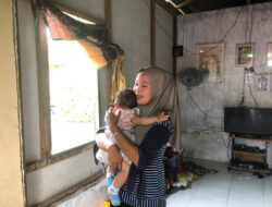 Kisah Haru Penerima Manfaat Program GENTING PT Semen Padang, Dari Jamban Sehat Hingga Kelahiran Bayi Normal