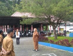 Kadis Kominfo Kabupaten Solok Pimpin Apel Pagi, Tekankan Disiplin dan Profesionalisme