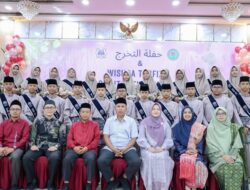 Siswa SMP IT Attin Sumbar Ikuti Wisuda Tahfidz, Pemko Pariaman Dorong Program Satu Rumah Satu Hafidz