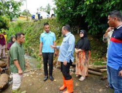 Bantuan bagi Korban Bencana Alam di Tanah Datar Mulai Berdatangan