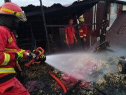 Jelang Magrib, Kebakaran Terjadi di Banuaran Lubuk Begalung