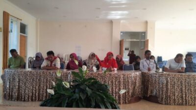 Menghadapi Lomba Gerak PKK tingkat Sumbar, Camat Sungai Pua Syahrul Hamidi menggelar rapat lintas sektor dalam rangka mematangkan persiapan tersebut, Rabu (20/5) di aula kantor. (Kasnadi)