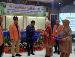 Ketum PTGMI di Musda ke VIII Sumbar: Terapis Gigi Andalah Garda Terdepan Penurunan Angka Karies Nasional