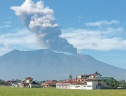 Gunung Marapi Kembali Erupsi