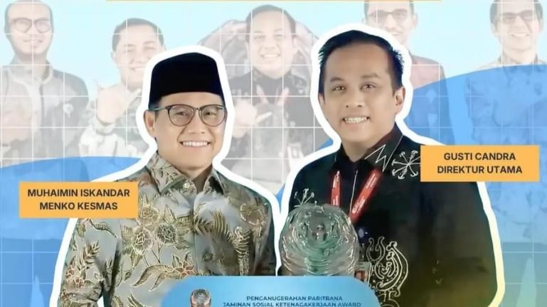 Dirut Bank Nagari Gusti Candra menerima penghargaan Paritrana Award 2025 Tingkat Nasional dari Menteri Koordinator Bidang Pemberdayaan Masyarakat RI, Muhaimin Iskandar. (Ist)
