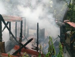 Petir Sambar Rumah di Bukit Gado-Gado Hingga Terbakar 