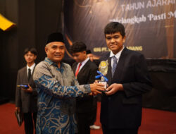 Tembus 10 Besar ASAS 2026, Tiga Siswa SMP Semen Padang Raih Nilai 100 pada Bahasa Inggris dan Matematika