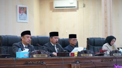 DPRD Agam Bedah Pertanggungjawaban APBD 2025, Fraksi Menyampaikan Catatan Melalui Pandangan Umum