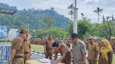 Disdukcapil Pesisir Selatan Tandatangani PKS dengan Sejumlah Mitra Kerja