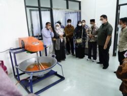 Sentra Usaha Saos Tomat di Nagari Lawang Mandahiling Telah Berproduksi