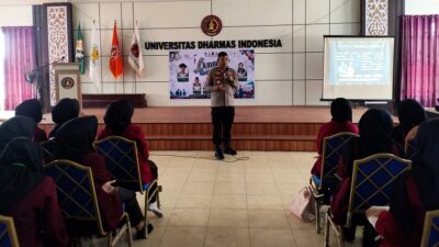 Kapolres AKBP Kartyana Widyars Wardoyo Putro ketika memberikan materi LKMM