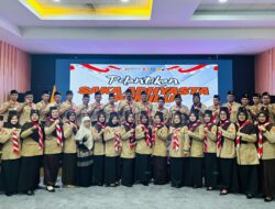 Wabup Solok Kukuhkan Pengurus Saka Pramuka Yogaswara KPU dan Lantik Adhiyasta Pemilu
