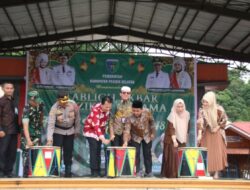 Sekda Buka Festival Muharram di Pantai Carocok