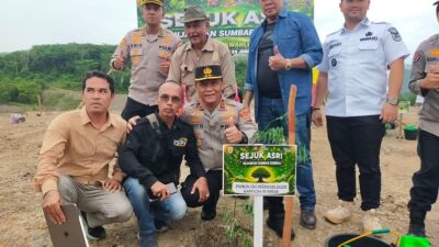 Kapolda Sumbar Tanam Pohon di Lahan Bekas Tambang Sawahlunto