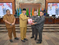 Gubernur Mahyeldi Serahkan KUA-PPAS 2027 ke DPRD, Akselerasi Transformasi Ekonomi Jadi Prioritas
