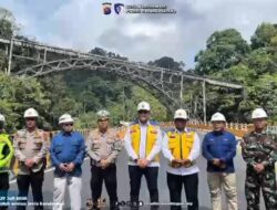 Jalur Lembah Anai Resmi Dibuka, Seluruh Jenis Kendaraan Sudah Bisa Melintas