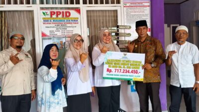Baznas Pessel Salurkan Bantuan Biaya Pengobatan Pasien Tak Mampu