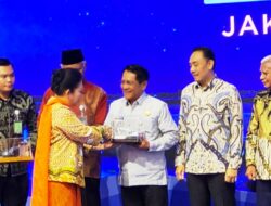 Bupati JKA Dapatkan Satu Excavator untuk Padang Pariaman 