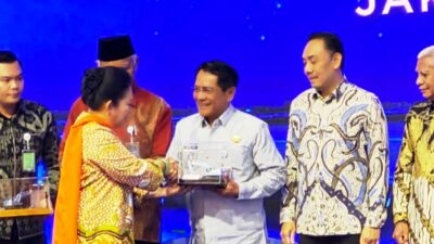 Bupati JKA Dapatkan Satu Excavator untuk Padang Pariaman 