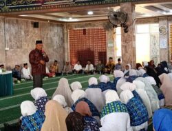 Dosen STAI Solok Nan Indah Ajak Umat Perbanyak Bekal Akhirat dalam Wirid BKMT Sawahlunto