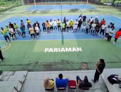  Yota Balad Buka Kejuaraan Tenis Piala Walikota Pariaman