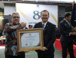 Komitmen Keterbukaan Informasi Antar DPRD Sumbar ke Jajaran Terbaik Nasional