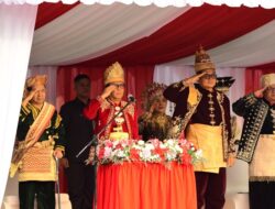 Busana Nusantara Warnai HUT ke-81 RI di Semen Padang, Semangat Persatuan dan Kebangsaan Menguat