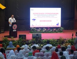 PT Semen Padang Salurkan Beasiswa Pendidikan Rp303,5 Juta kepada 198 Anak Karyawan Berprestasi