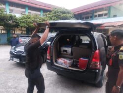 Usut Kasus Korupsi BLUD hingga Dana BOS, Kejari Padang Penggeledahan SMK Negeri 2 Padang
