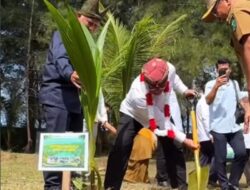 Apresiasi PT Semen Padang, Menteri LH: Tobat Ekologis Jadi Jawaban Hadapi Tiga Krisis Lingkungan Global