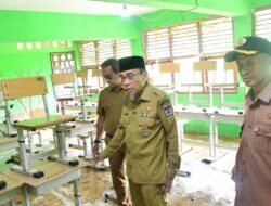 Wawako Padang Maigus Nasir Targetkan Pembersihan Sekolah Terdampak Banjir Tuntas dalam Dua Hari