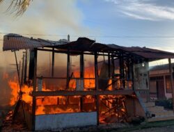 Api Lahap Dua Rumah di Kuranji Padang, Kerugian Capai Rp800 Juta