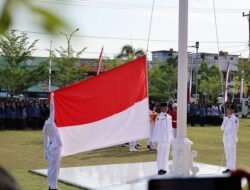 Yota Balad Pimpin Upacara HUT ke-81 RI di Kota Pariaman