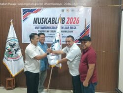 Marten Yunus Dipercaya Jadi Ketum Muaythai Dharmasraya