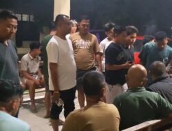 Heboh di SPBU Sijunjung, Empat Pria Ngaku Wartawan Dikepung Massa