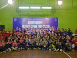 32 Pasangan Ramaikan Badminton Cup FKIKSP 2026 di GOR PT Semen Padang