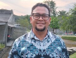 Win Bernadino Apresiasi UPZ BAZNAS Semen Padang, Bantuan Kaki Palsu Buka Jalan Rahma Kembali Produktif