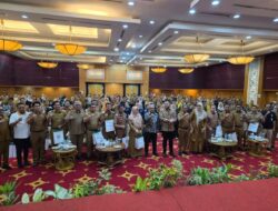 Lindungi Ratusan Ribu Pekerja Informal, Wako Padang Kukuhkan 53 Agen PERISAI BPJS Ketenagakerjaan