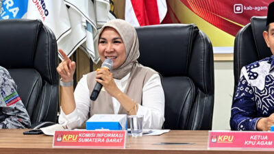 Mona Sisca Tekankan Pentingnya Penerapan SOP Tata Kelola Pelayanan Informasi Publik