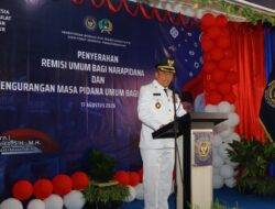 Wawako Elzadaswarman Serahkan SK Remisi Umum Kepada 168 Warga Binaan