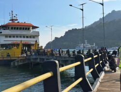 Denyut Kehidupan di Balik Pelayaran Kapal ASDP Padang – Mentawai