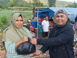 Tak Hanya Lewat Posko, Semen Padang Peduli Turun Langsung Bagikan Sembako ke Warga Lamba Leda