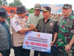 Pemko Solok Salurkan Bantuan Rp100 Juta dan Kerahkan Relawan untuk Korban Galodo Arosuka