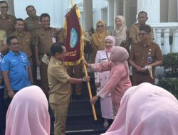 Bupati JKA Lepas Kontingen TP-PKK Padang Pariaman Ikuti Jambore